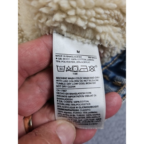 Old Navy Denim Trucker Jacket Women's Size Medium Blue Sherpa Lined Jean Coat - Picture 5 of 9